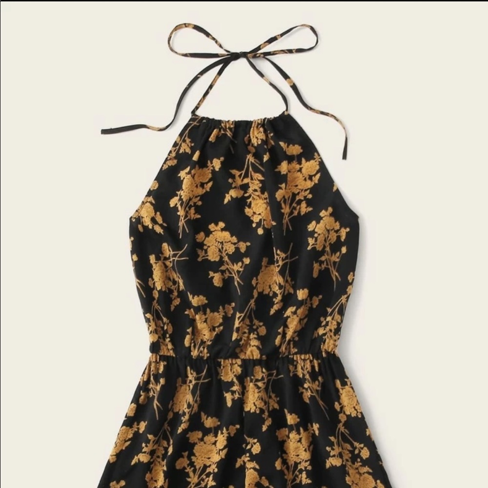 NWT SHEIN: XS Black & Gold Floral Tie Up Romper - Picture 5 of 11